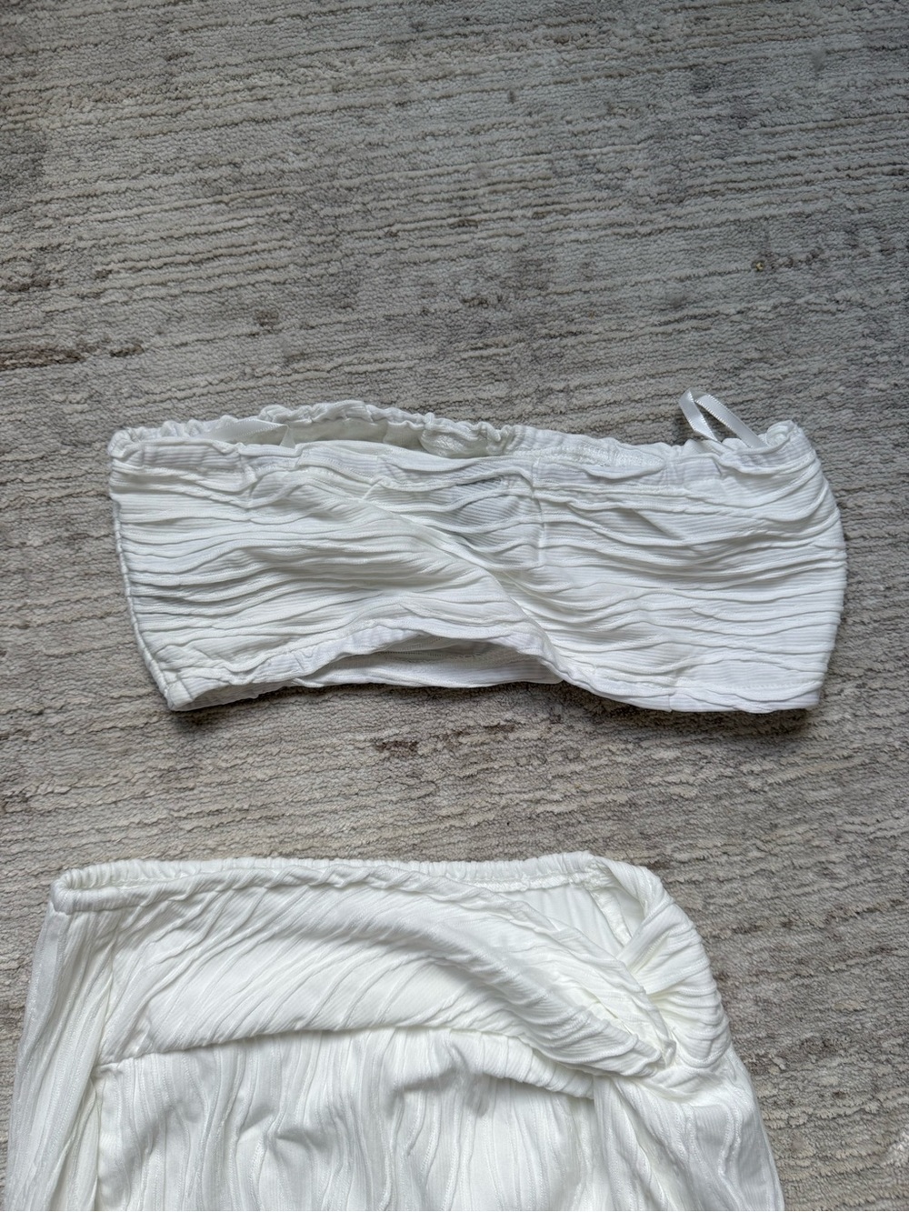SHEIN White Ruched Asymmetrical Tube Skirt Set (Size XS) - Picture 5 of 6